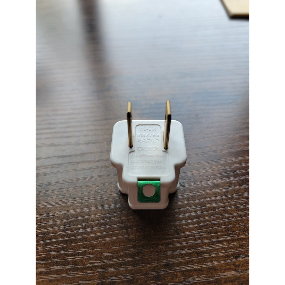 Apollo AD-201 3182798 - 15 Amp 125v Single Outlet Adapter - White